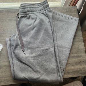Gray Underarmour Dri-Fit sweatpants